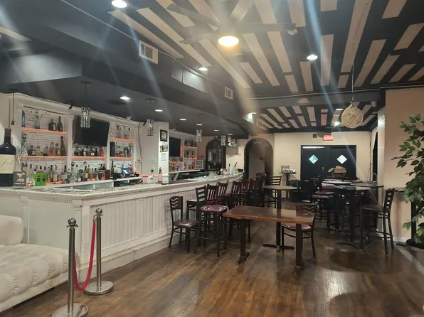 572 57th Street image 7 of 13