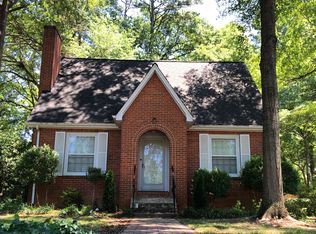 502 9th St NW, Hickory, NC 28601