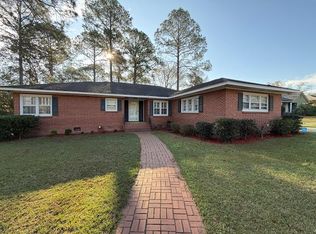 1221 N N Rdg, Tifton, GA 31794