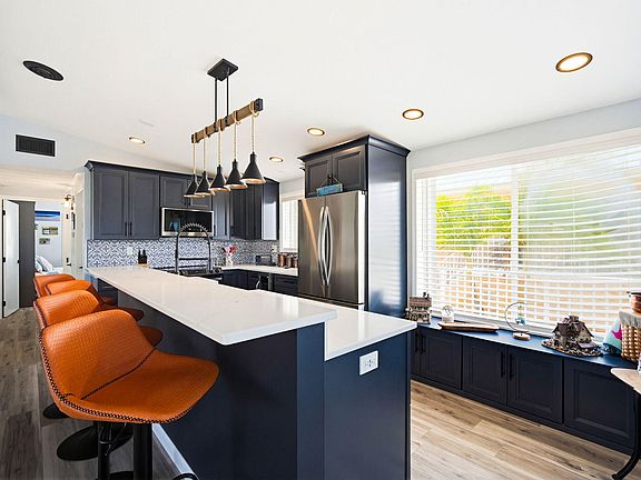 3rd image of 3674 S Seas St