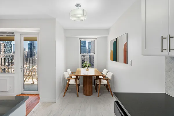 Rented by Empire State Administrative Service LP | media 26