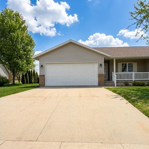 409 Wesson Ave, Hudson, IA, 50643