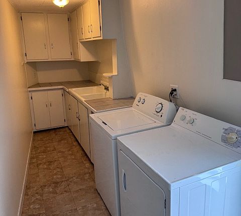 4th image of 308 Plantation St #3