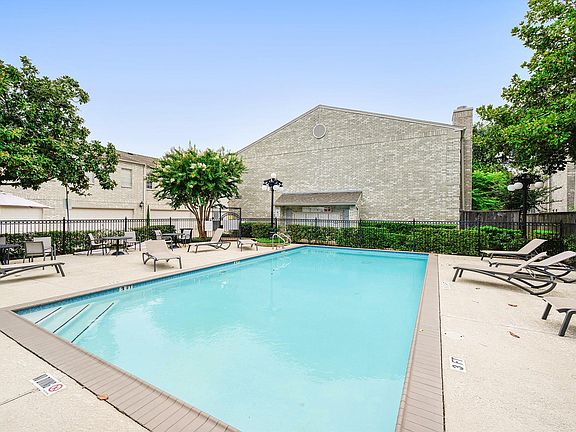 2nd image of 3800 Tanglewilde St APT 106