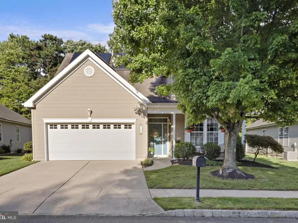 140 Briarwood Dr, Little Egg Harbor, NJ 08087