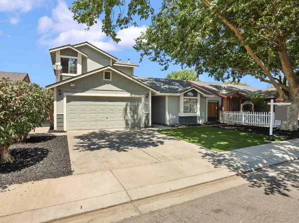 1217 Cape Cod Dr, Modesto, CA 95358