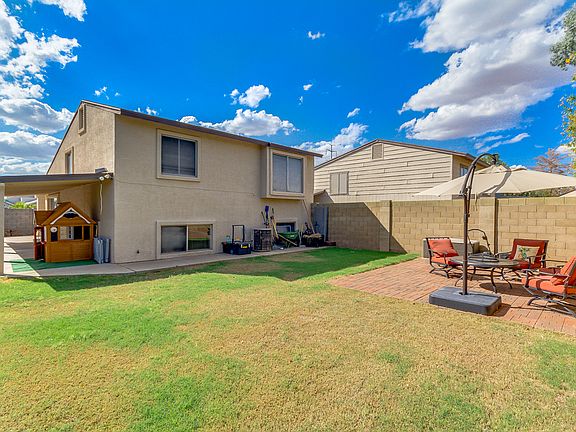 5th image of 505 N Ogden Cir