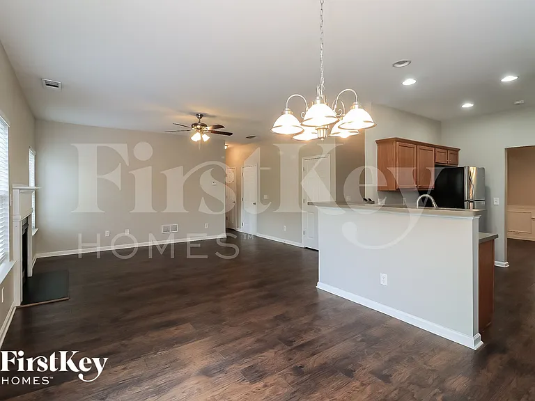 314 Tuggle Ct — Photo 7