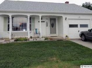 35 Stockport Dr, Toms River, NJ 08757
