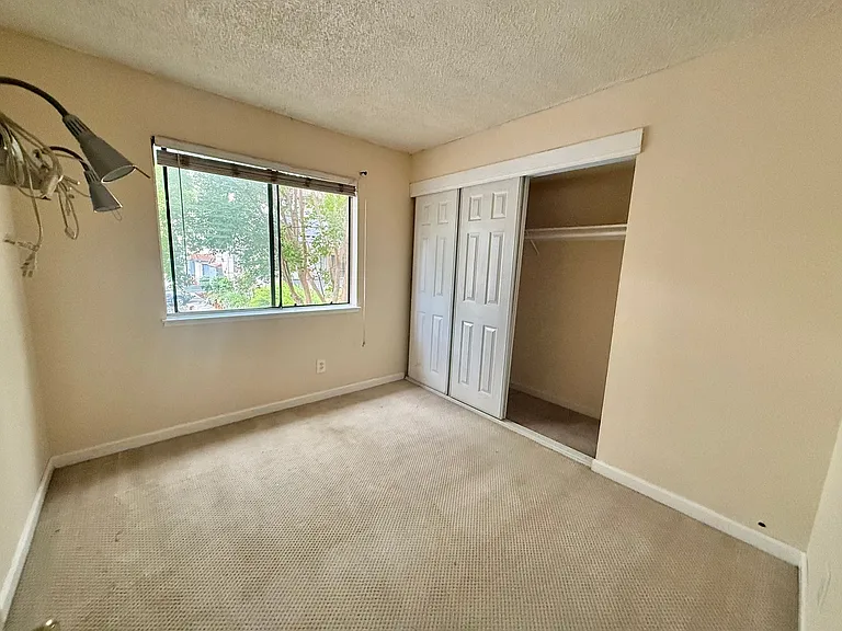 3129 Kenland Dr — Photo 15
