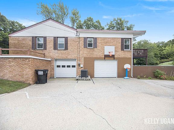 4th image of 17779 Dogwood Dr