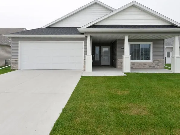 1994 62nd Ave S, Fargo, ND 58104