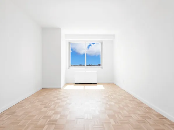 2600 Netherland Avenue image 7 of 9