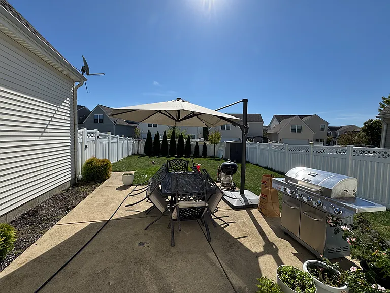 5985 Inslee Rd — Photo 31