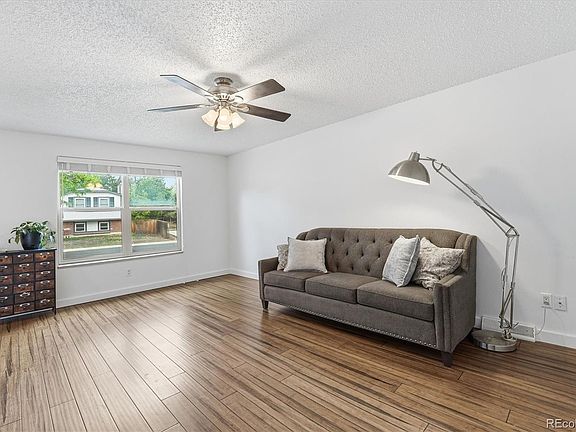 2nd image of 10540 Holland Street