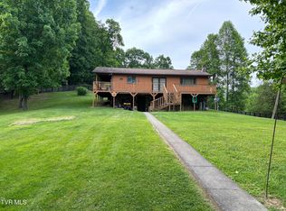 406 Saddle Mountain, Clintwood, VA 24228