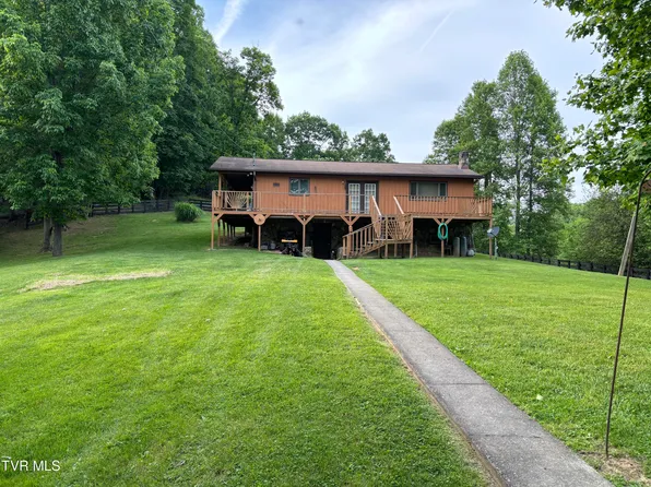 406 Saddle Mountain, Clintwood, VA 24228
