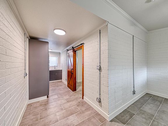 4th image of 310 S Maryland Pkwy #1