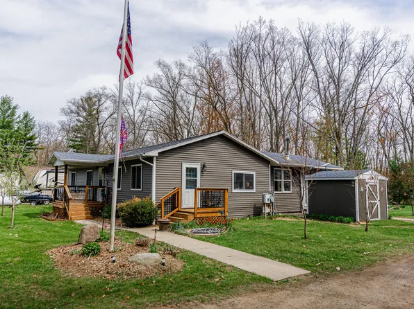 3878 W Wildwood Ave, Bitely, MI 49309