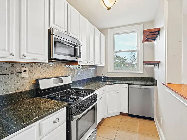 4120 14th St NW #27 — Photo 1