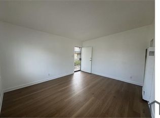 11106 S Normandie Ave #5, Los Angeles, CA 90044