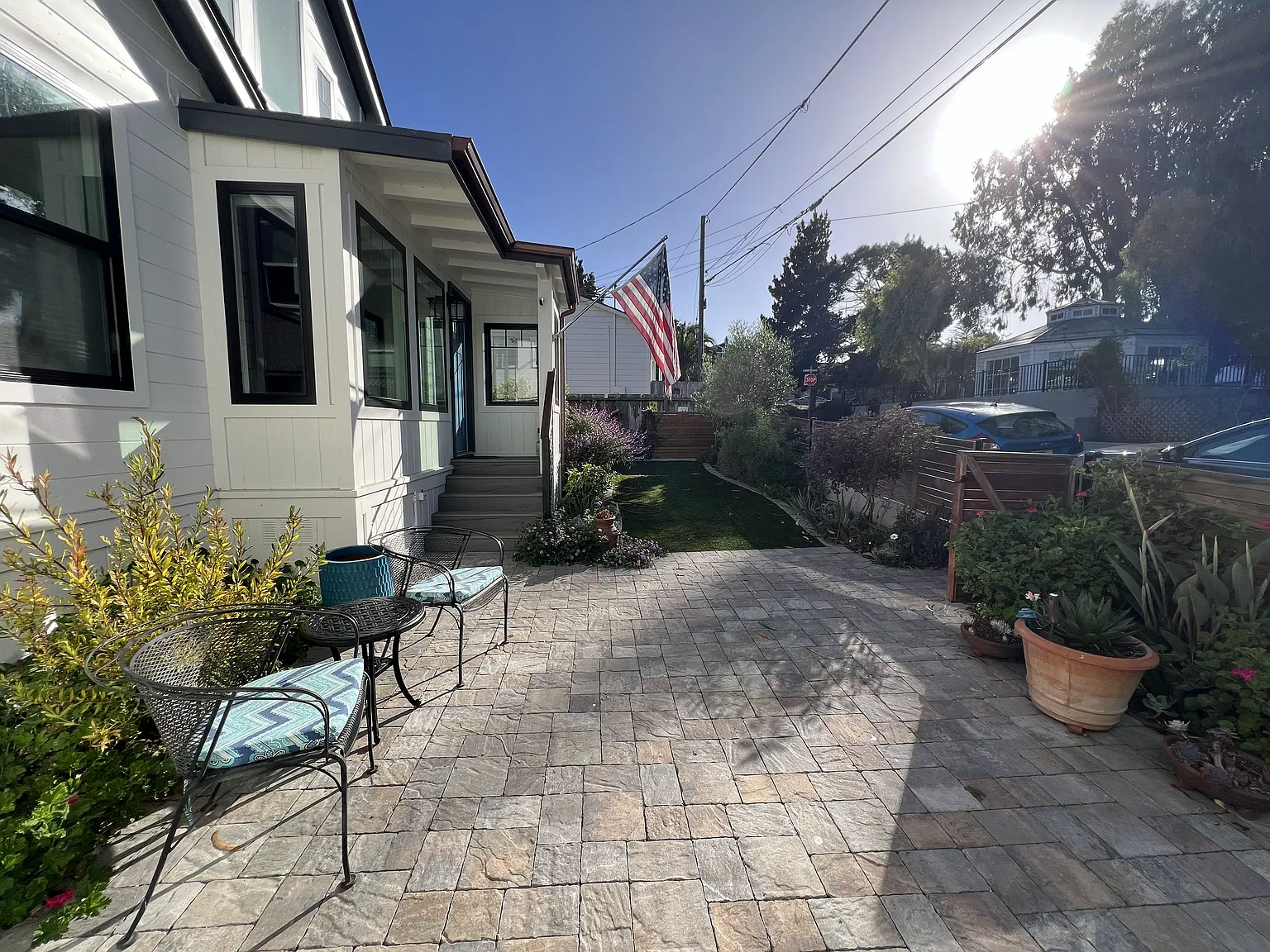 3 bed, 2000 sqft, $5,960 — Photo 2