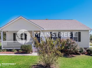 127 Yellow Stone Ln, Smithfield, NC 27577