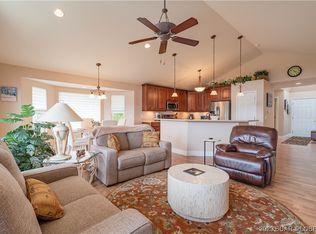 993 Great Ship St, Osage Beach, MO 65065
