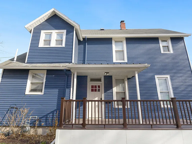 1216 Jackson St — Photo 1