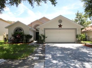 96 Pine Forest Pl, Apopka, FL 32712