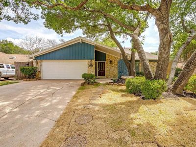 816 Glen View Dr, Irving, TX, 75061