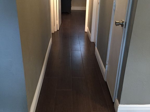 Hallway to bedrooms
