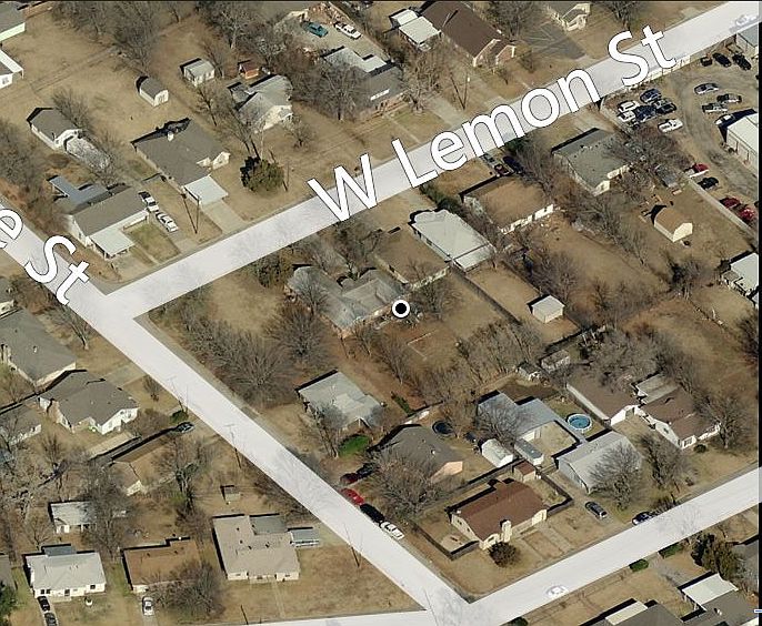 1st image of 125 W Lemon St