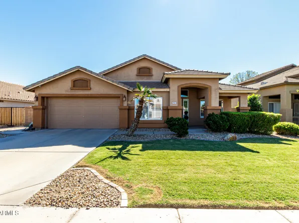3827 S SETON Avenue, Gilbert, AZ 85297