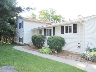 439 1/2 W Pierce St, Elburn, IL, 60119