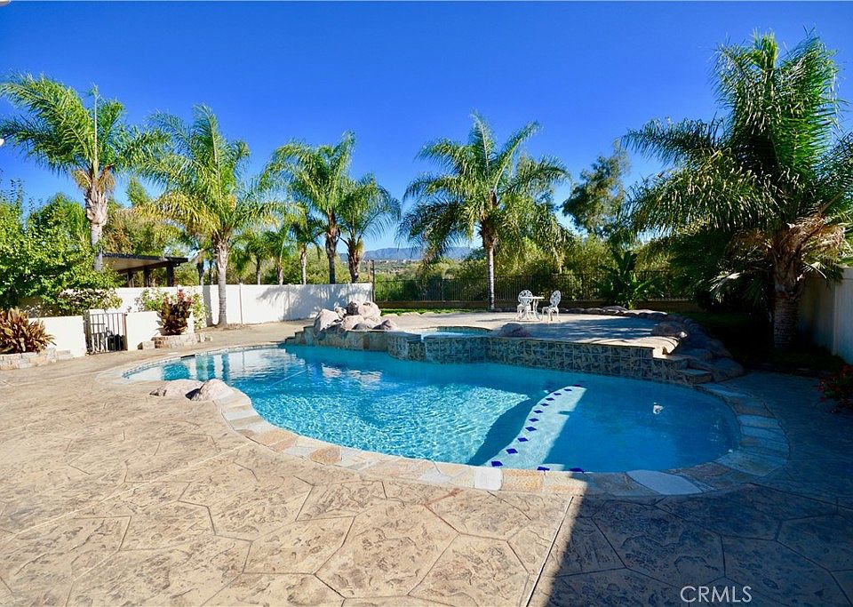 33539 Blue Water Way, Temecula, CA 92592 Zillow