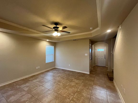 5th image of 13910 Annas Way #101