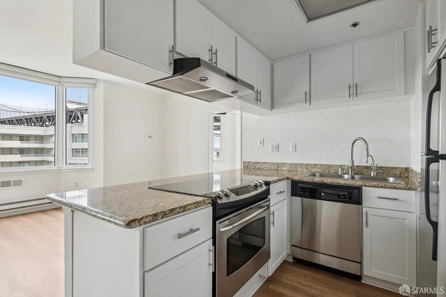 1 bed, 1.0 bath, 544 sqft, $3,400 — Photo 3