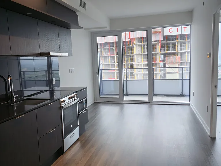 448 Burnhamthorpe Rd W #4101 — Photo 5