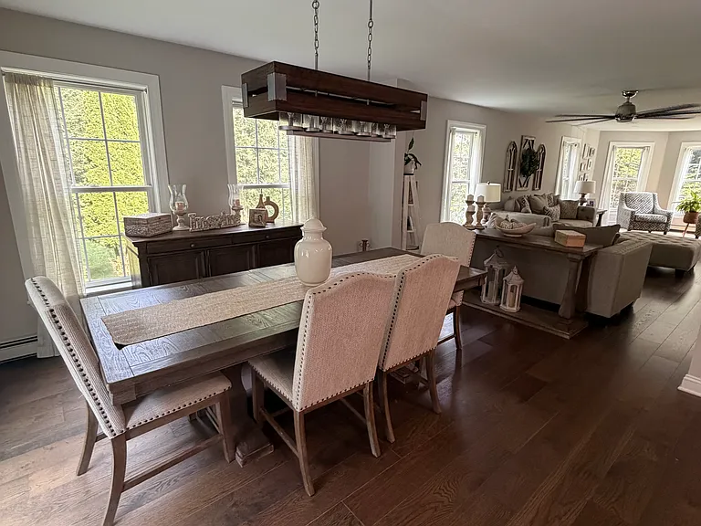 1277 Rubber Ave — Photo 5