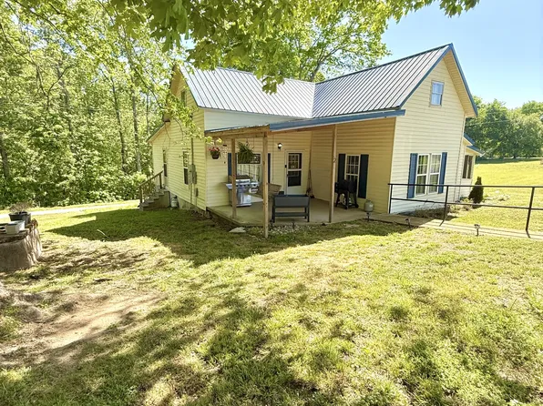 2 Hardin Loop, Westpoint, TN 38486