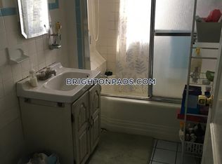 220-222 Faneuil St, Brighton, MA 02135