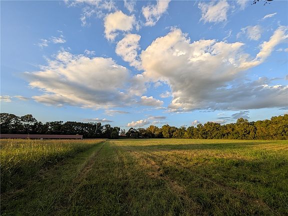 5th image of 12650 Scates Rd