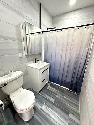 Bathroom, photo 3