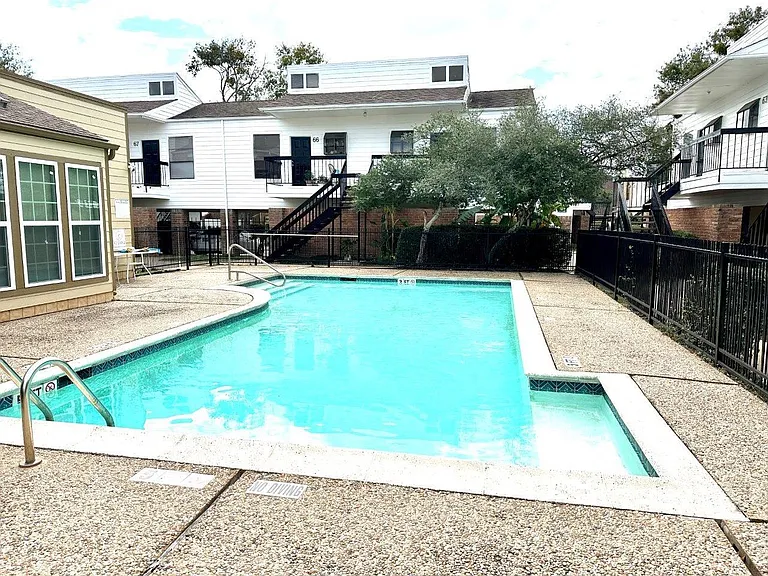 7901 Cambridge St #100 — Photo 14