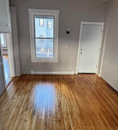 5th image of 28 Beacon St APT 1
