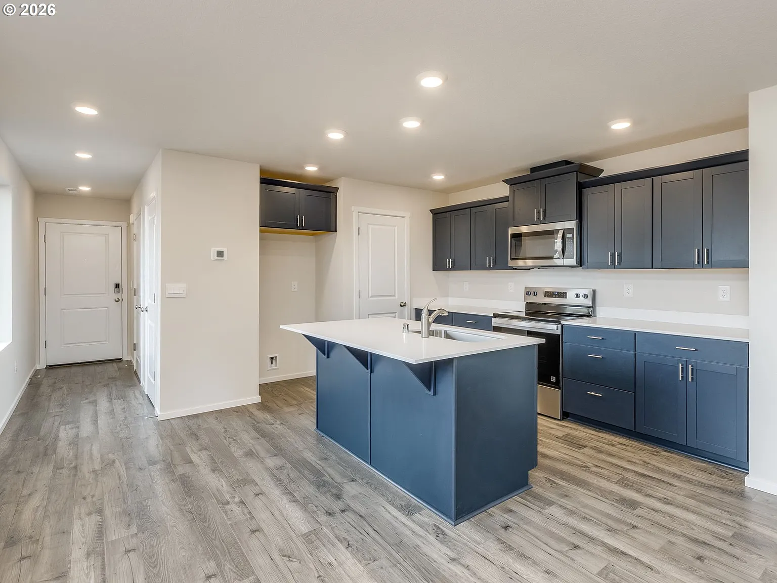4 bed, 1484 sqft, $2,800 — Photo 3