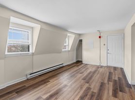 184-186 Lyman Street