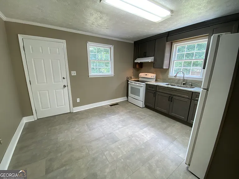 164 Glenn Carrie Rd — Photo 31