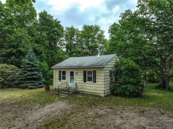 562 Lantern Hill Road, Ledyard, CT 06339